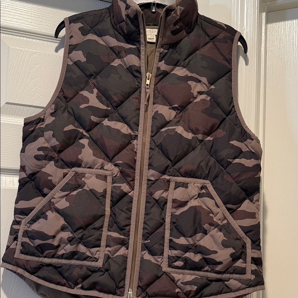 Down Filled WinterReady Quilted double Zip Puffer Vest Fun Camo Print Layering L - Picture 15 of 16